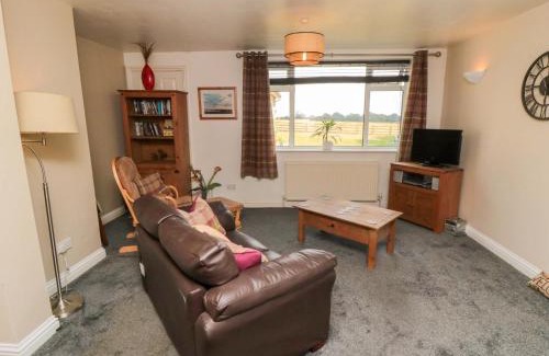 Easterside Maison | Walnut Cottage