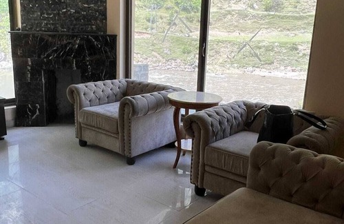 Kaghan Hôtel | Walnut Cottage