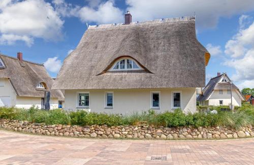 Am Salzhaff Maison | Wanderfalke - Ferienhaus mit Kamin und Sauna für 8 Personen