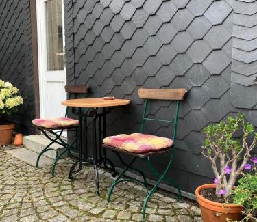 Oberdorla Appartement | Wandergesellenzimmer mit Bad und Küche
