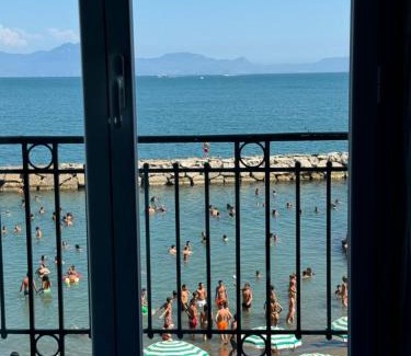 Posillipo Appartement | WANDERLUST Aria di Mare
