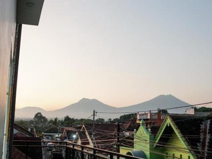 Banyuwangi Maison | Wangi Homestay