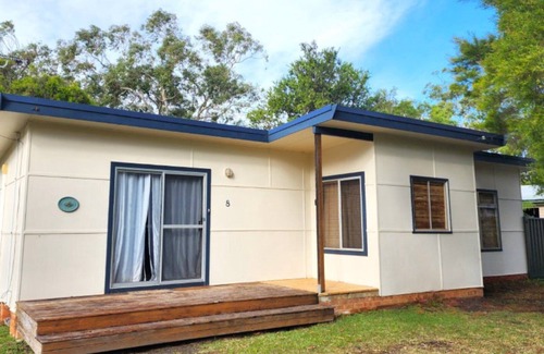 Cudmirrah Maison | Waratah Cottage - Cudmirrah