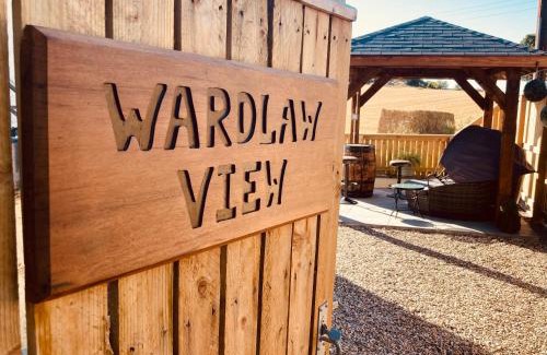 Kirkhill Appartement | 'Wardlaw View' Luxury studio apartment with stunning view
