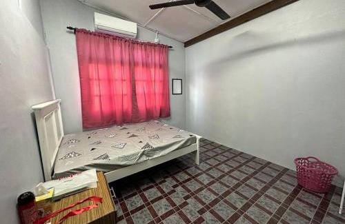 Mersing Chalet De Ski | Warisan Homestay A
