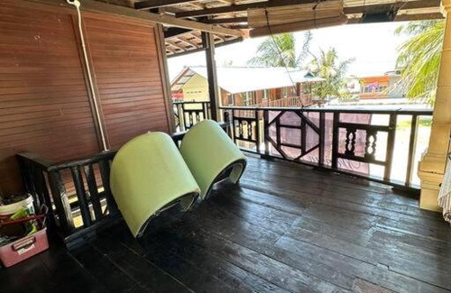 Mersing Chalet De Ski | Warisan Homestay Anjung