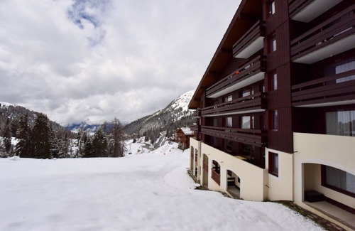 Belle Plagne Appartement | Chaleureux 2 pièces, 4 personnes à Belle-Plagne (Alt:2050m)
