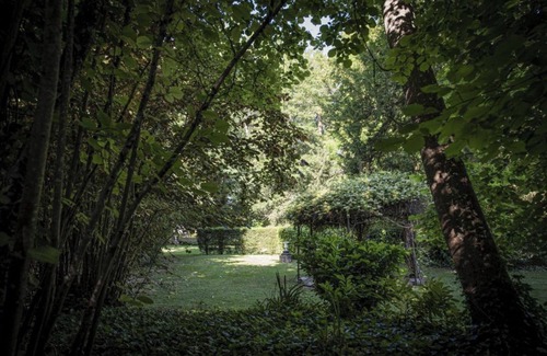 Mer Maison | Maison chaleureuse et calme dans un parc arboré