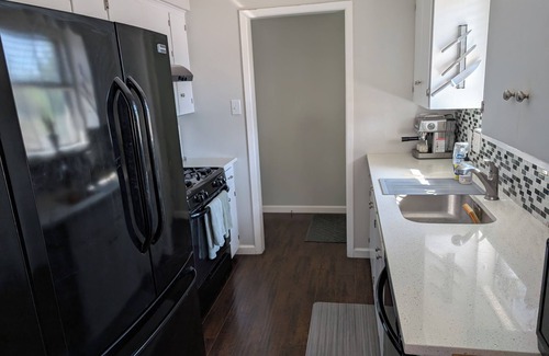 North Austin Civic Association Maison | Warm and Welcoming 3 Bed House in North Central Austin