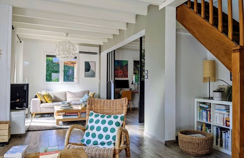 Apprieu Maison | Maison climatisée, atypique et au calme à 4 kms du Lac de Charavines/Paladru