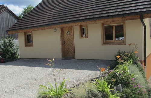 Clairvaux-les-Lacs Maison | Chaleureux gite Clairvaux les lacs - 200 m de la plage