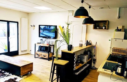 La Haie-Fouassiere Maison | warm dependence in the vineyards of Nantes