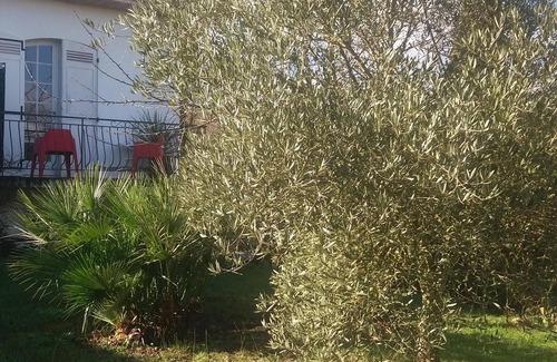 Gradignan Maison | acogedora casa de 60m2 y jardín de 20 minutos de Burdeos