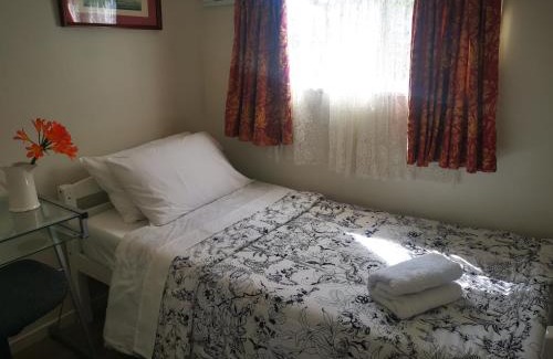 Mount Roskill Maison | Warm little house at Wesley