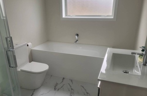 Martinborough Maison | Warm, new house, equipped with all you need for an enjoyable weekend away!