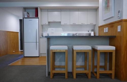 Upper Riccarton Maison | Warm & Welcoming on Athol