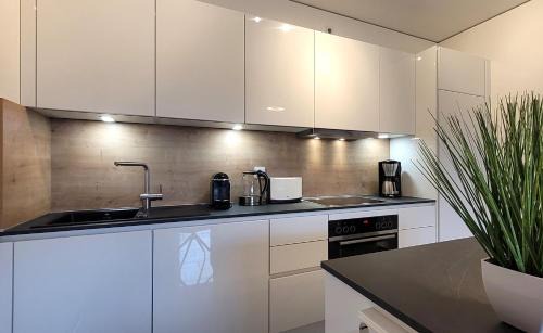 Warnemuende Appartement | Warnemünde Residenz im Kurpark Fewo Seestern REF 41165