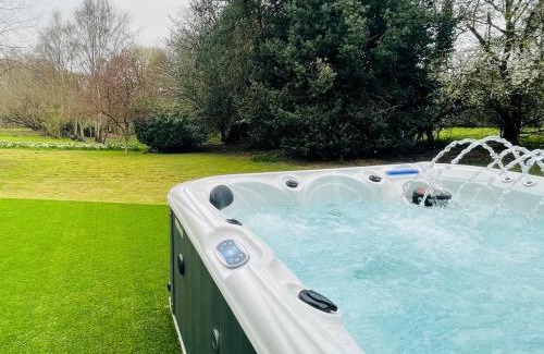 Woodham Walter Maison | Warren Lodge