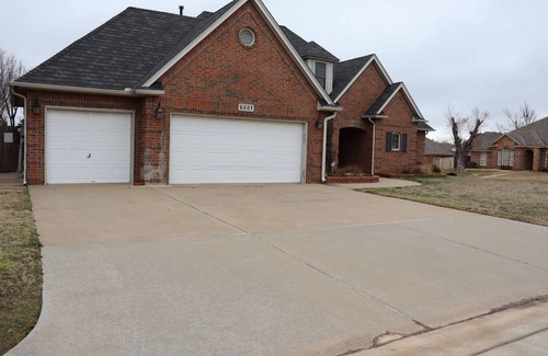 Oklahoma City Maison | Warwick Place
