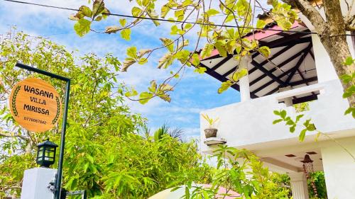 Thalaramba Lit Et Petit-Déjeuner | Wasana Ocean View Villa Mirissa
