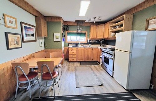 Washagami Cabine | Washagami Cabin at Pine Falls Lodge