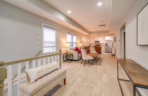 Northeast Maison | Washington DC Gem w/ Fenced Backyard