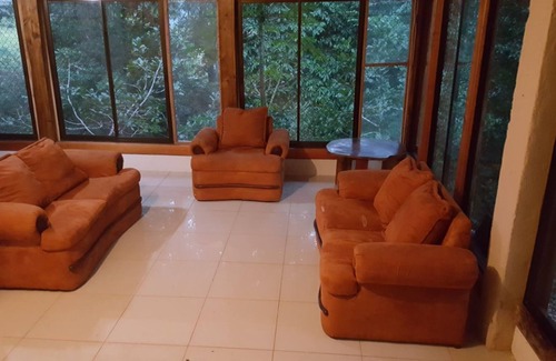 Platanillo Maison | Cascades Maison à l'intérieur dans la forêt des pluies