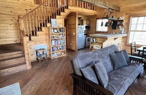 Nunnelly Cabine | WATER FRONT Cabin on Old Mill Creek in Nunnelly - Tent optional