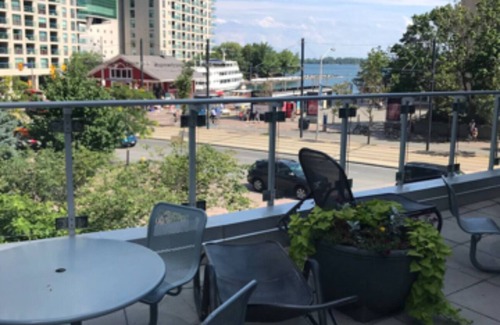 Toronto Entertainment District Copropriété | Water front condo/ripleys/scotia centre