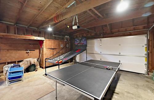 Waldport Maison | Water's Edge Oceanside Home