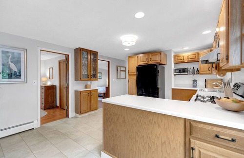Ipswich Maison | Water views of Plum Island sound and access to private, sandy beach