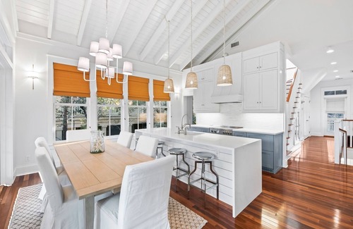 Cottage District Maison | WaterColor! Private Pool, Spa, LSV, & Bikes! Easy Walk to Seaside!