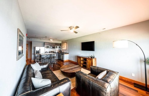 Salvo Copropriété | Waterfront 2-Bedroom, 1.5-Bathroom Suite at REAL Watersports