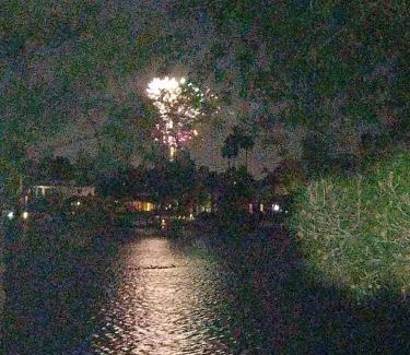 McCormick Ranch Maison | Waterfront-2nd Flr-3br-fireworks-private-gated