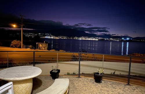 Howrah Maison | Waterfront 3 Bedroom House 10 min From Hobart