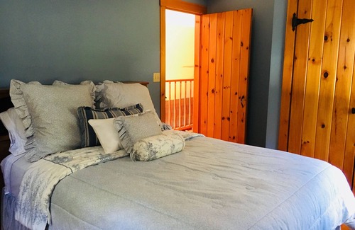 Barnstead Maison | BORD DE L'EAU !! Couchers de soleil - Superbe feuillage d'automne - SKI GUNSTOCK !!
