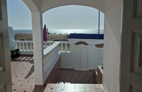Sidi Abed Maison | Waterfront beach house