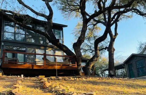 Hudson Bend Maison | Modern Cozy Home | Lake Travis