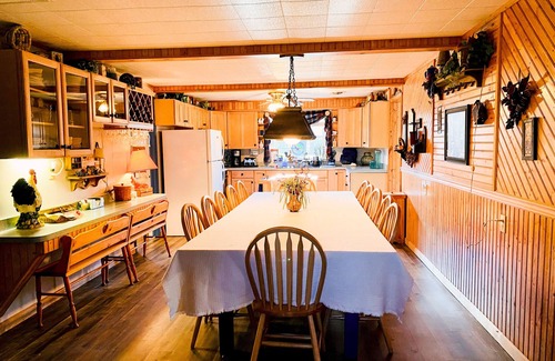 Laurelton Cabine | Waterfront Cabin on Penn's Creek