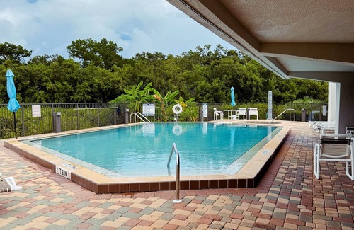 New Smyrna Beach Copropriété | Waterfront Condo w/boat slip on the intercostal!