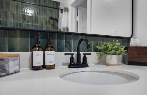 Wilmington Appartement | Waterfront condo and Whiteface Mountain Views
