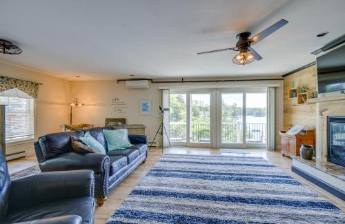Silver Lake Appartement | Waterfront Conway Area Condo Walk to Beach!