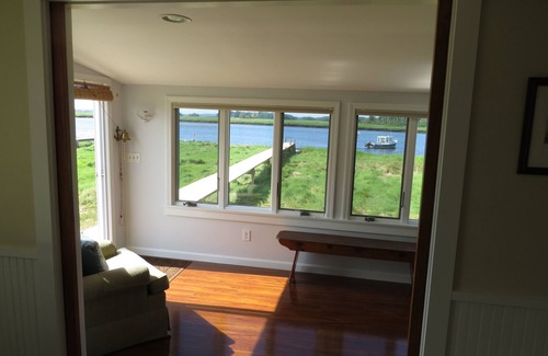 Newbury Maison | Waterfront Cottage a quai privé sur la rivière Parker, Newbury (près de Plum Island)