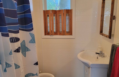 Greater Napanee Cottage | WATERFRONT COTTAGE IN GREATER NAPANEE UNIT C4305 County road 9,GreaterNapanee