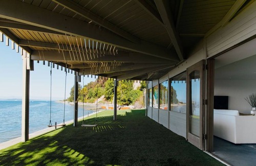 Arbor Heights Maison | Waterfront Dream 4BR Home with Pool & Beach Access