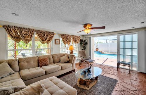 Sea Ranch On The Gulf Maison | Waterfront Escape with Private Pool & Gulf Access home
