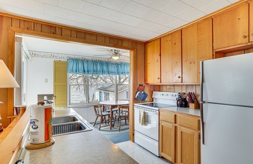 Swanton Cottage | Waterfront Family Cottage on Lake Champlain