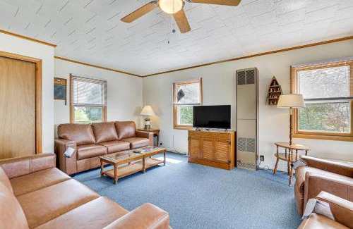 Swanton Maison | Waterfront Family Cottage on Lake Champlain