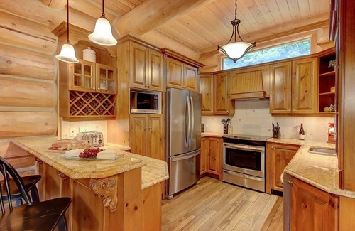 Fiddler Lake Resort Chalet De Ski | Bord de l'eau - Familial, Piscines & Spa