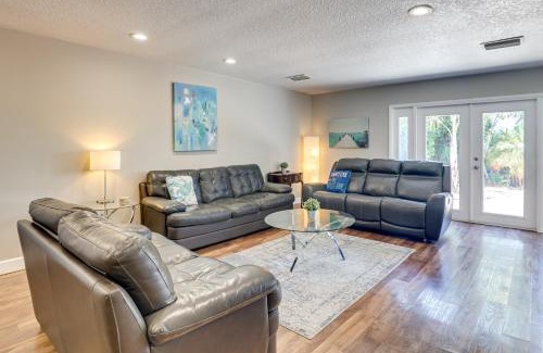 Orient Park Maison | Waterfront Gem with Pool, Dock and Lanai in Tampa!